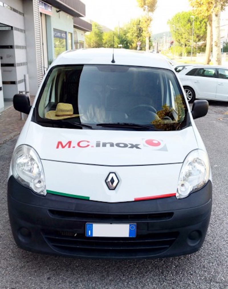 MC Inox