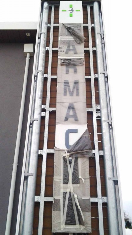 Farmacia Varago